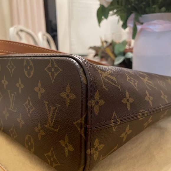 🎀 SOLD 🎀 Louis Vuitton Luco Tote - Picture 4 of 9